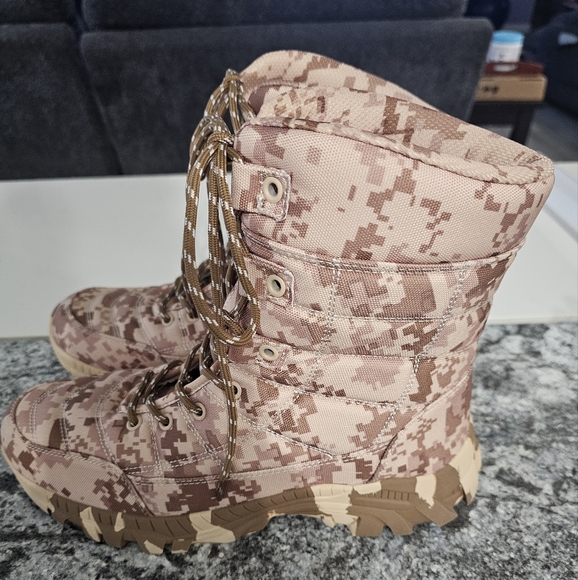 Mens Desert Camouflage High Boots SIZE 9.5 - Picture 2 of 4